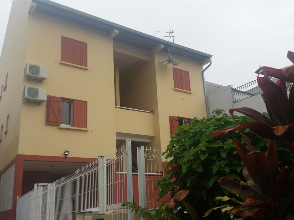 Au Franciscea , Appartement T3 Сен-Луи Екстериор снимка