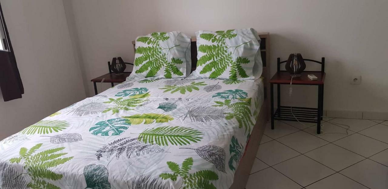 Au Franciscea , Appartement T3 Сен-Луи Екстериор снимка